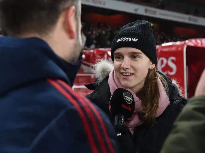 Framed Print : Arsenal Women vs Manchester United: Viviane Miedema's Interview at Half Time (Premier League, 2019-20)