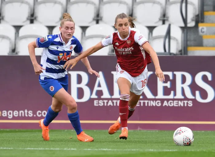 Framed Print : Arsenal Women vs Reading Women: Clash in the FA WSL