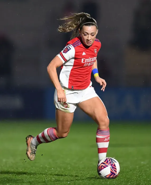 Framed Print : Arsenal Women vs Reading Women: Katie McCabe in Action during the 2021-22 Barclays FA WSL Match Framed Print : Arsenal Women vs Reading Women: Katie McCabe in Action during the 2021-22 Barclays FA WSL Match