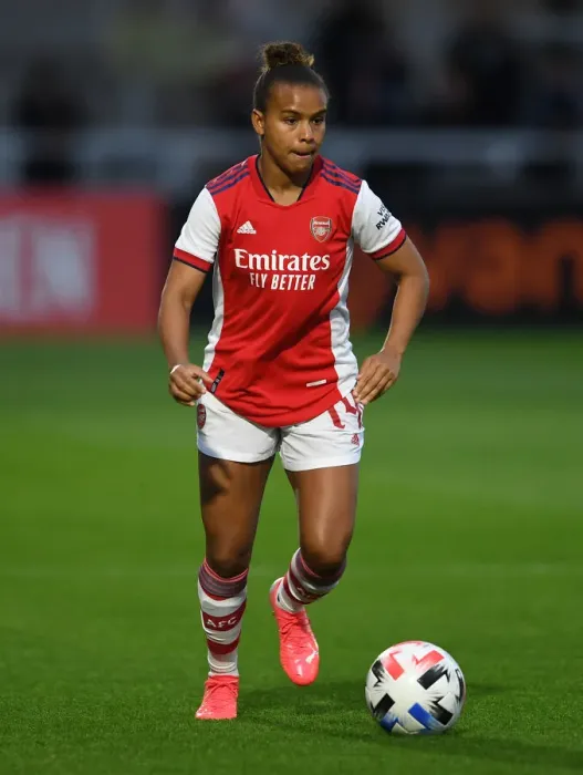Framed Print : Arsenal Women vs Slavia Prague: Battle in the UEFA Women's Champions League at Meadow Park Framed Print : Arsenal Women vs Slavia Prague: Battle in the UEFA Women's Champions League at Meadow Park