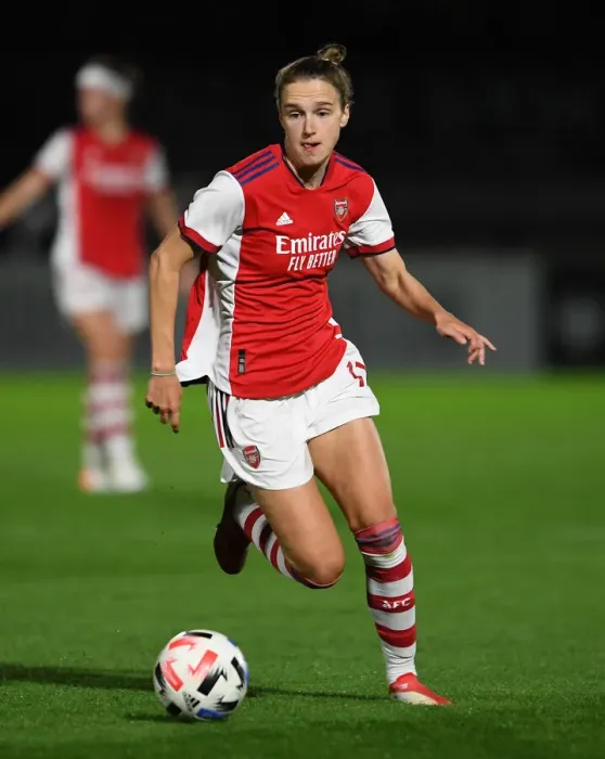 Framed Print : Arsenal Women vs Slavia Prague: Vivianne Miedema in Action, UEFA Women's Champions League 2021-22