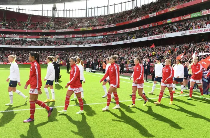 Framed Print : Arsenal Women vs. Tottenham Hotspur Women: Barclays WSL Showdown at Emirates Stadium