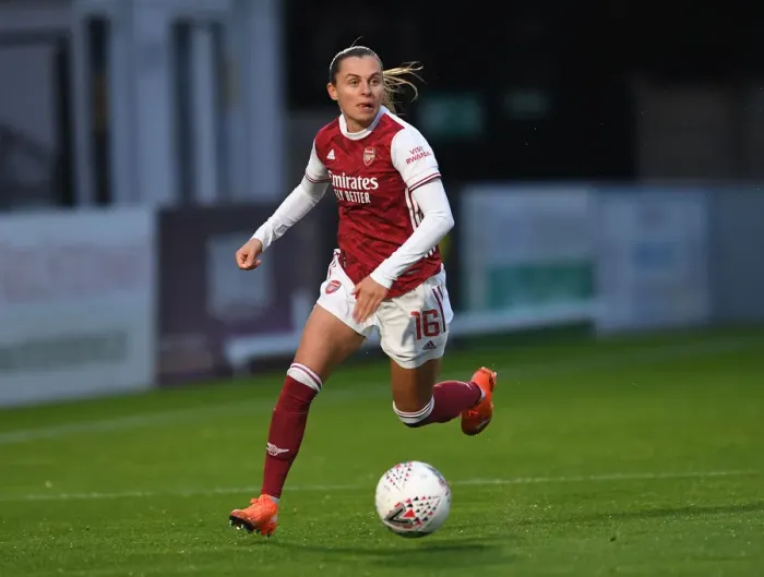Framed Print : Arsenal Women vs. Tottenham Hotspur Women: FA Cup Clash at Meadow Park