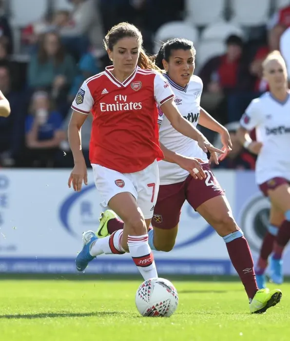 Framed Print : Arsenal Women vs. West Ham United: A Star-Studded Showdown - Van de Donk vs. Dali in the WSL