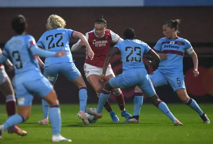 Framed Print : Arsenal Women vs. West Ham United Women: A Tight Clash in Empty FA WSL Stands (April 2021)