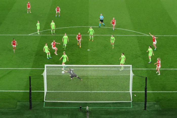 Framed Print : Arsenal Women's Champions League: Lotte Wubben-Moy Scores in Quarterfinal Against VfL Wolfsburg