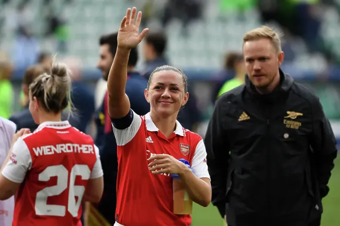 Framed Print : Arsenal Women's Champions League Semi-Final First Leg: Arriving Triumphant at Volkswagen Arena