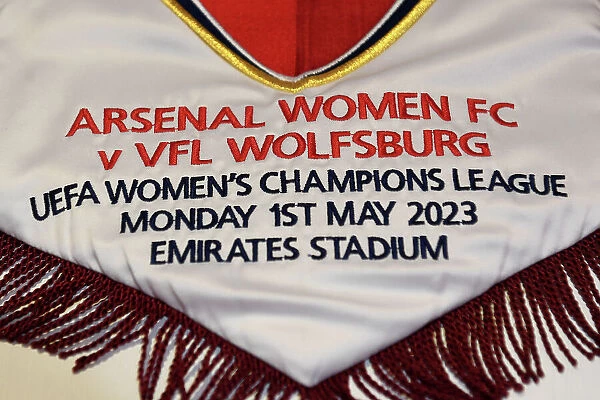 Arsenal Women's Dressing Room: Pre-Match Focus against VfL Wolfsburg in UEFA Champions League Semifinal