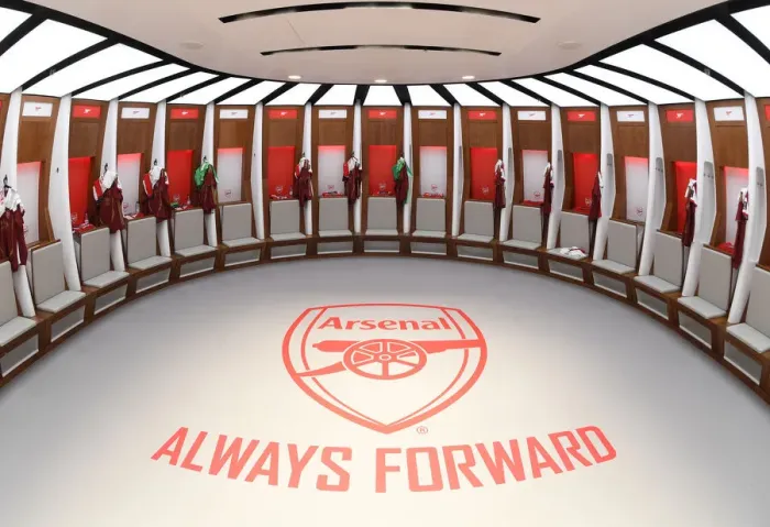 Framed Print : Arsenal Women's FA Cup Final: The Thrilling Moments in the Changing Room before Taking on Chelsea at Wembley Stadium