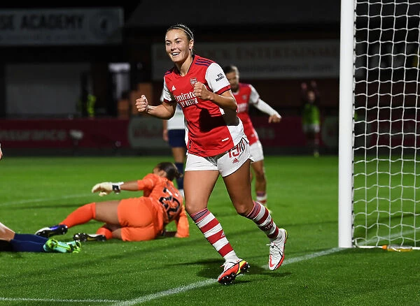 Arsenal Women's FA Cup Run: Caitlin Foord Scores in Quarterfinals Against Tottenham Hotspur