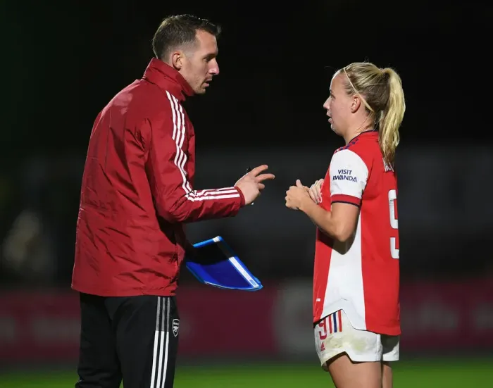 Framed Print : Arsenal Women's FA Cup Semi-Final: Beth Mead and Seb Barton in Deep Discussion
