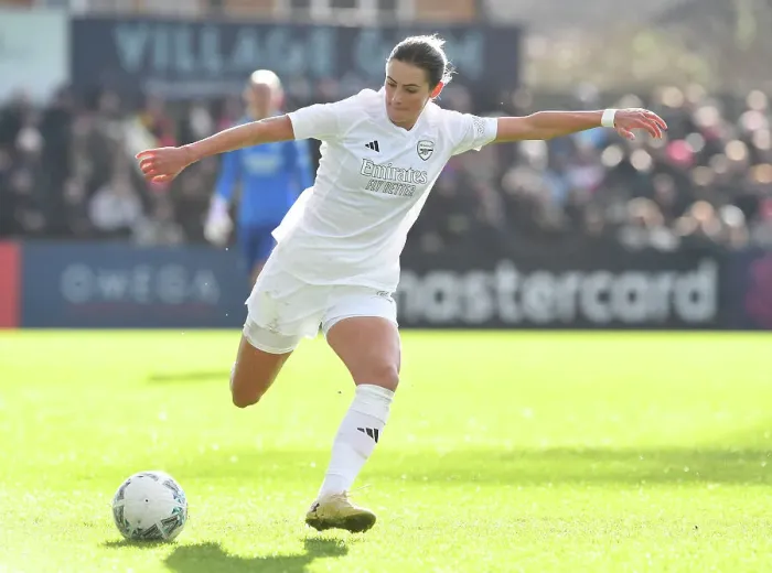 Framed Print : Arsenal Women's FA Cup Triumph: Emily Fox Shines in Dominant Victory over Watford