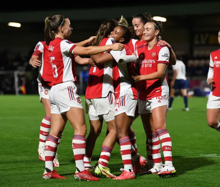 Framed Print : Arsenal Women's FA Cup Triumph: Nikita Parris Scores Historic Fourth Goal vs. Tottenham Hotspur