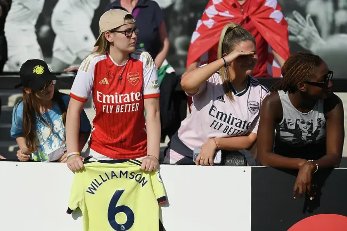 Framed Print : Arsenal Women's FA WSL Triumph: Fans Celebrate Victory Over Aston Villa