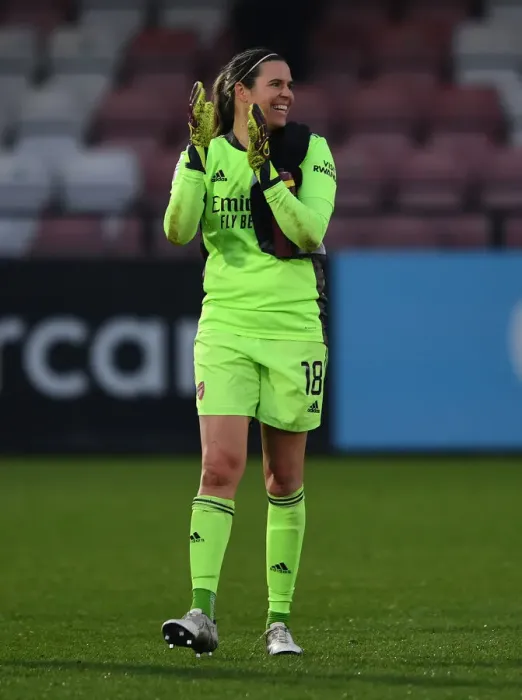 Framed Print : Arsenal Women's FA WSL Victory: Lydia Williams Celebrates with Adoring Fans Framed Print : Arsenal Women's FA WSL Victory: Lydia Williams Celebrates with Adoring Fans