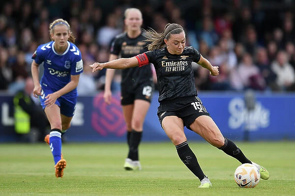Arsenal Women's Glory: Katie McCabe Scores the Decisive Goal vs. Everton in FA Women's Super League