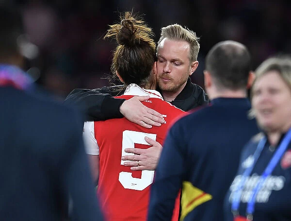 Arsenal Women's Historic Semifinal Victory: Jonas Eidevall Embraces Jennifer Beattie