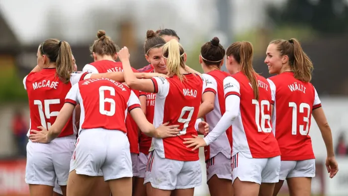 Framed Print : Arsenal Women's Historic Super League Victory: Beth Mead Scores Record-Breaking Fourth Goal vs. Aston Villa
