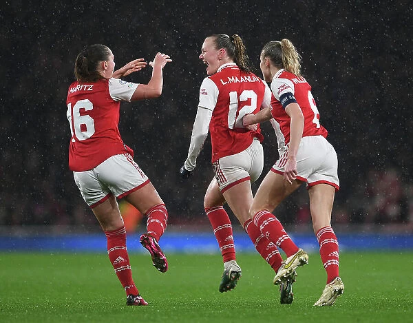 Arsenal Women's Historic UEFA Champions League Victory: Frida Maanum's Goal Kicks Off Triumph Over FC Bayern Munich