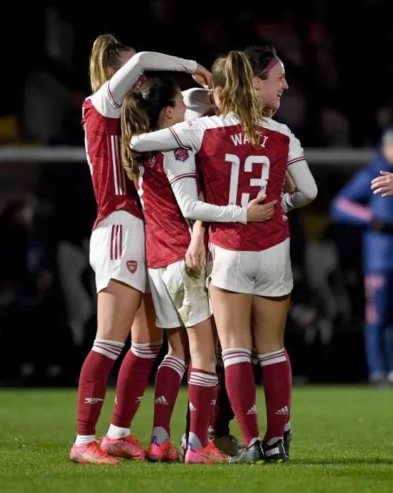 Framed Print : Arsenal Women's Historic Victory: Lotte Wubben-Moy Scores Second Goal Against Manchester United in Empty Meadow Park