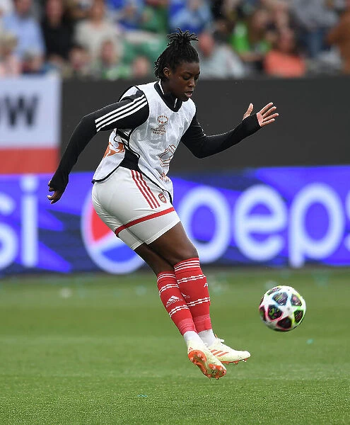 Arsenal Women's Michelle Agyemang Gears Up at Half-Time in UEFA Champions League Semifinal vs. VfL Wolfsburg
