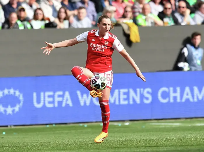 Framed Print : Arsenal Women's Noelle Maritz in Action against VfL Wolfsburg in the UEFA Champions League Semifinal Framed Print : Arsenal Women's Noelle Maritz in Action against VfL Wolfsburg in the UEFA Champions League Semifinal