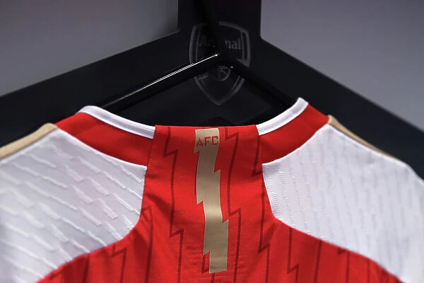 Arsenal Women's Pre-Match Focus: A Peek into the Arsenal Dressing Room Before the Clash Against Aston Villa (FA WSL 2022-23)