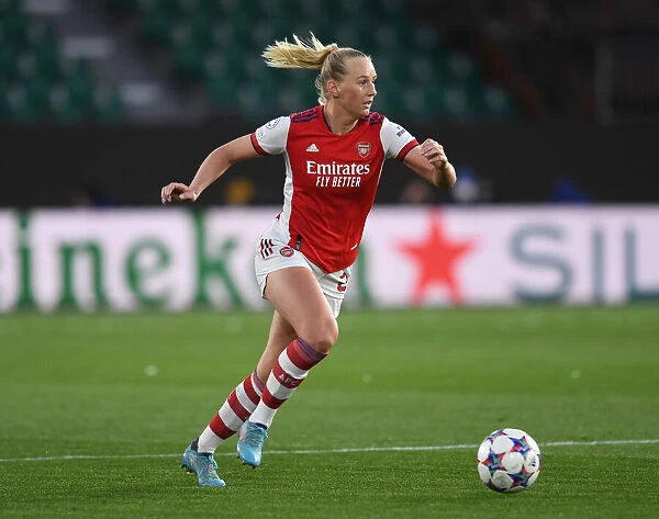 Arsenal Women's Quest for Glory: Champions League Showdown with VfL Wolfsburg