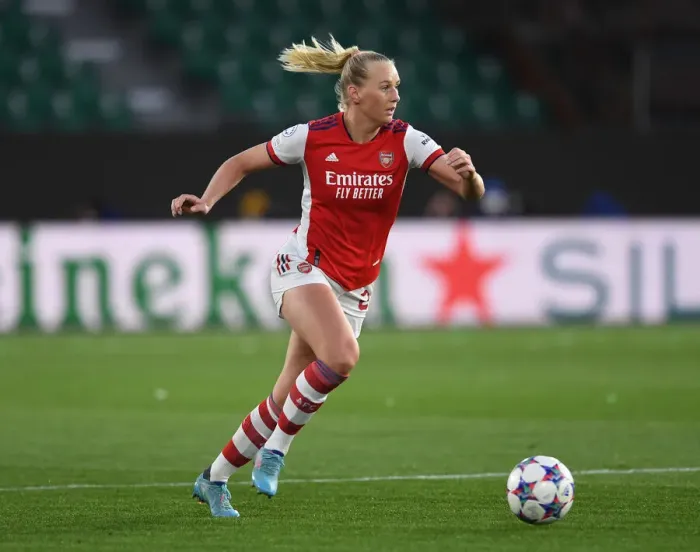 Framed Print : Arsenal Women's Quest for Glory: Champions League Showdown with VfL Wolfsburg