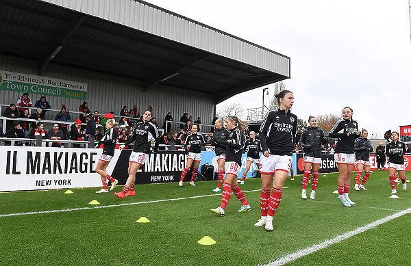 Arsenal Women's Squad Pre-Match Warm-Up vs Everton: Lotte Wubben-Moy in Focus at Meadow Park