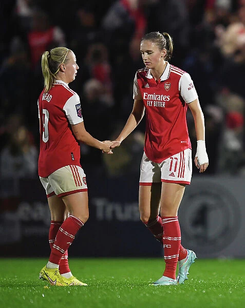 Arsenal Women's Stars Miedema and Mead Dazzle in Showdown against West Ham United