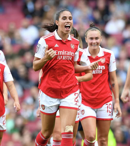 Arsenal Women's Super League: Rafaelle Sousa Scores Dramatic Hat-trick in Derby Win Against Tottenham Hotspur