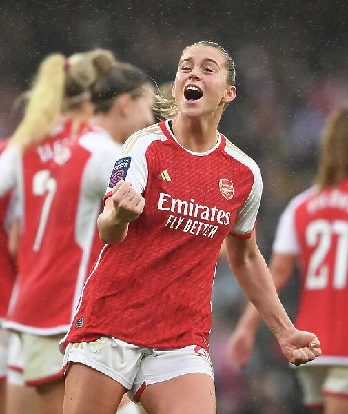 Arsenal Women's Super League Triumph: Alessia Russo Scores Brace in Thrilling 4-3 Victory Over Chelsea