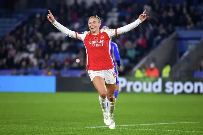 Framed Print : Arsenal Women's Super League Triumph: Caitlin Foord Scores Brace vs. Leicester City