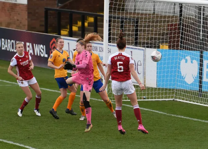 Framed Print : Arsenal Women's Super League Triumph: Jennifer Beattie's Hat-Trick Secures Victory over Everton Framed Print : Arsenal Women's Super League Triumph: Jennifer Beattie's Hat-Trick Secures Victory over Everton