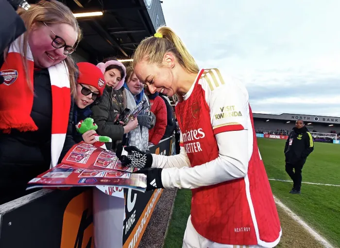 Framed Print : Arsenal Women's Super League Victory: Amanda Ilestedt Celebrates with Fans Framed Print : Arsenal Women's Super League Victory: Amanda Ilestedt Celebrates with Fans