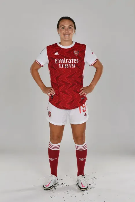 Framed Print : Arsenal Women's Team 2020-21: Caitlin Foord at Team Photocall