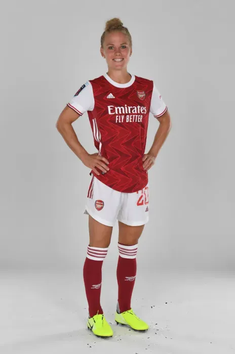 Framed Print : Arsenal Women's Team 2020-21: A Closer Look at Leonie Maier