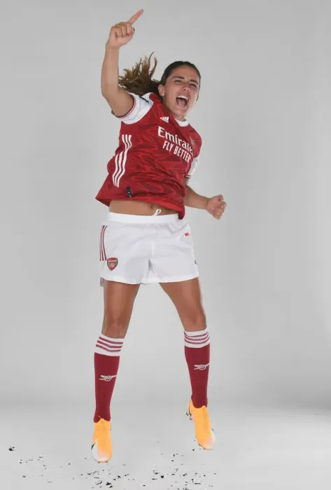 Framed Print : Arsenal Women's Team 2020-21: Danielle van de Donk at Arsenal Photocall