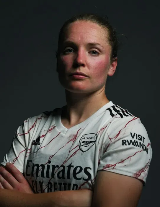 Framed Print : Arsenal Women's Team 2020-21: Kim Little at Arsenal Photocall