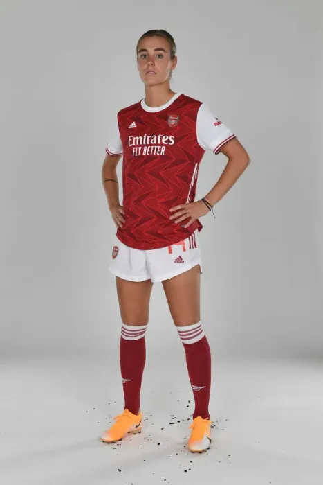 Framed Print : Arsenal Women's Team 2020-21: A Spotlight on Jill Roord
