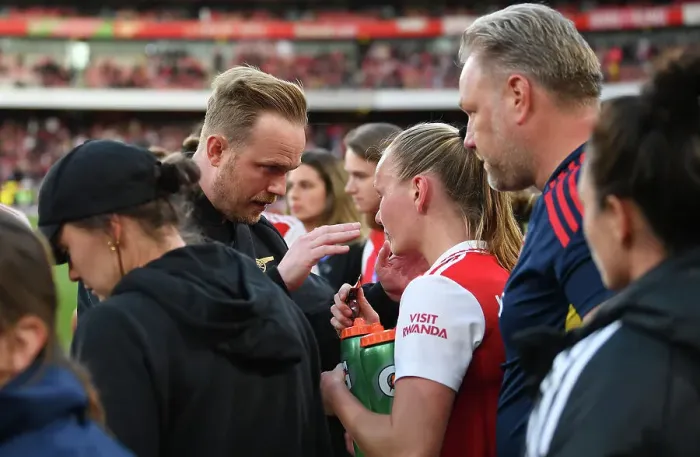 Framed Print : Arsenal Women's Team: Head Coach Jonas Eidevall Rallies Players Before Extra-Time in UEFA Champions League Semifinal vs. VfL Wolfsburg Framed Print : Arsenal Women's Team: Head Coach Jonas Eidevall Rallies Players Before Extra-Time in UEFA Champions League Semifinal vs. VfL Wolfsburg