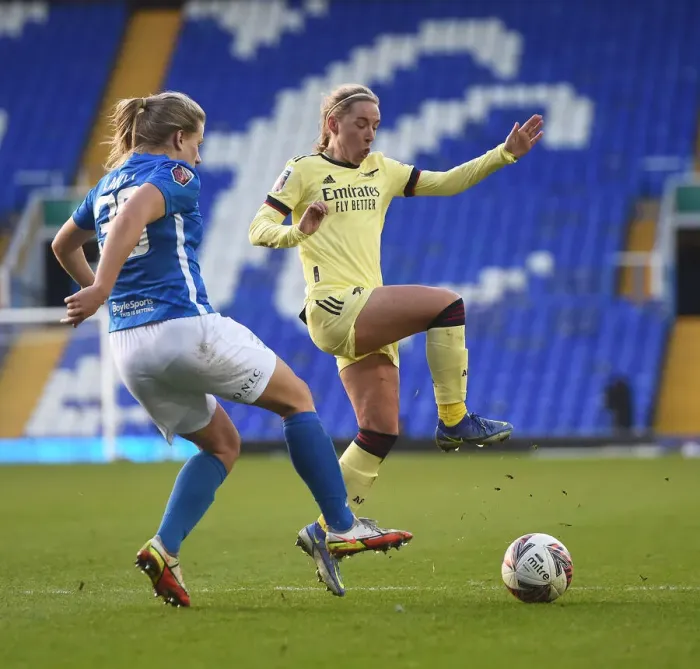 Framed Print : Arsenal Women's Triumph over Birmingham City: WSL Showdown on January 9, 2022
