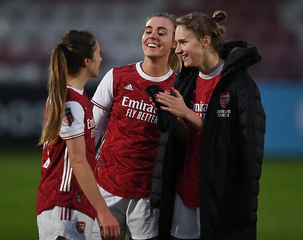 Arsenal Women's Triumph: Evans, Roord, and Miedema Celebrate Victory