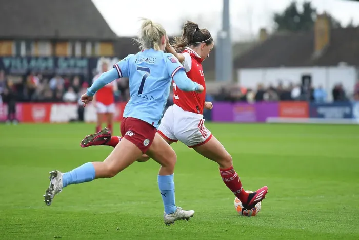 Framed Print : Arsenal Women's Triumph: Katie McCabe's Game-Winning Goal vs. Manchester City (FA Women's Super League 2022-23)