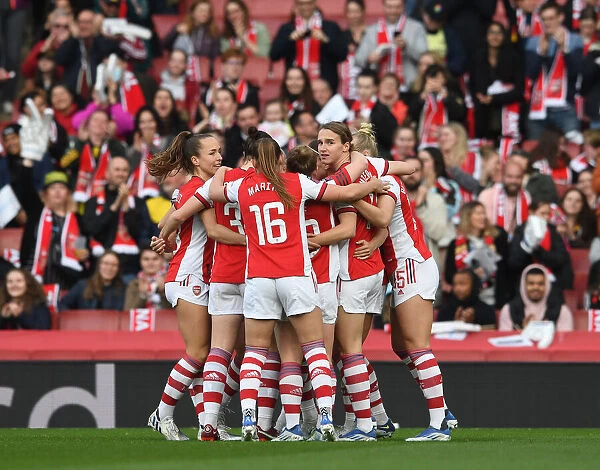 Arsenal Women's Victory: Beth Mead Scores First Goal Against Tottenham Hotspur in FA WSL Showdown