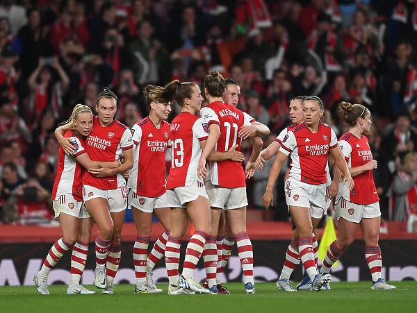 Arsenal Women's Victory: Caitlin Foord Scores Second Goal Against Tottenham Hotspur in FA WSL Showdown