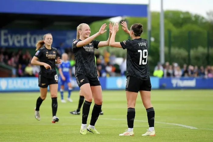 Framed Print : Arsenal Women's Victory: Caitlin Foord Scores the Opener in FA WSL Win over Everton