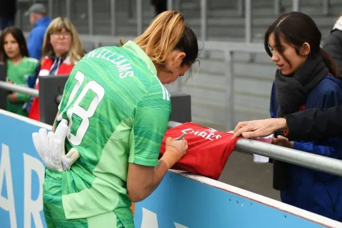 Framed Print : Arsenal Women's Victory: Lydia Williams Signs Autographs at Meadow Park