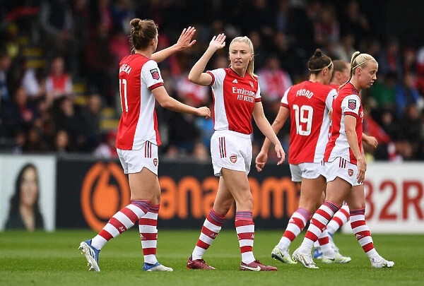Arsenal Women's Victory: Vivianne Miedema Scores Second Goal Against Aston Villa in FA WSL Showdown